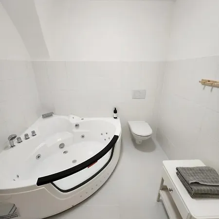 Apartament Zamek *